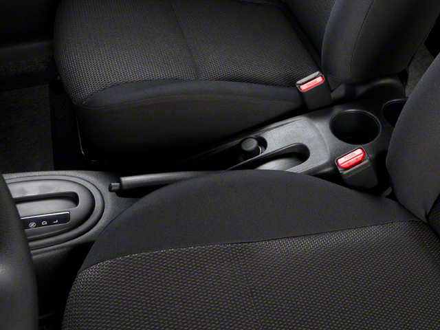 2012 Nissan Versa 1.6 S