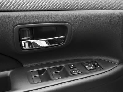 2014 Mitsubishi Outlander ES