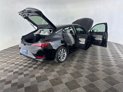 2024 Acura Integra Base