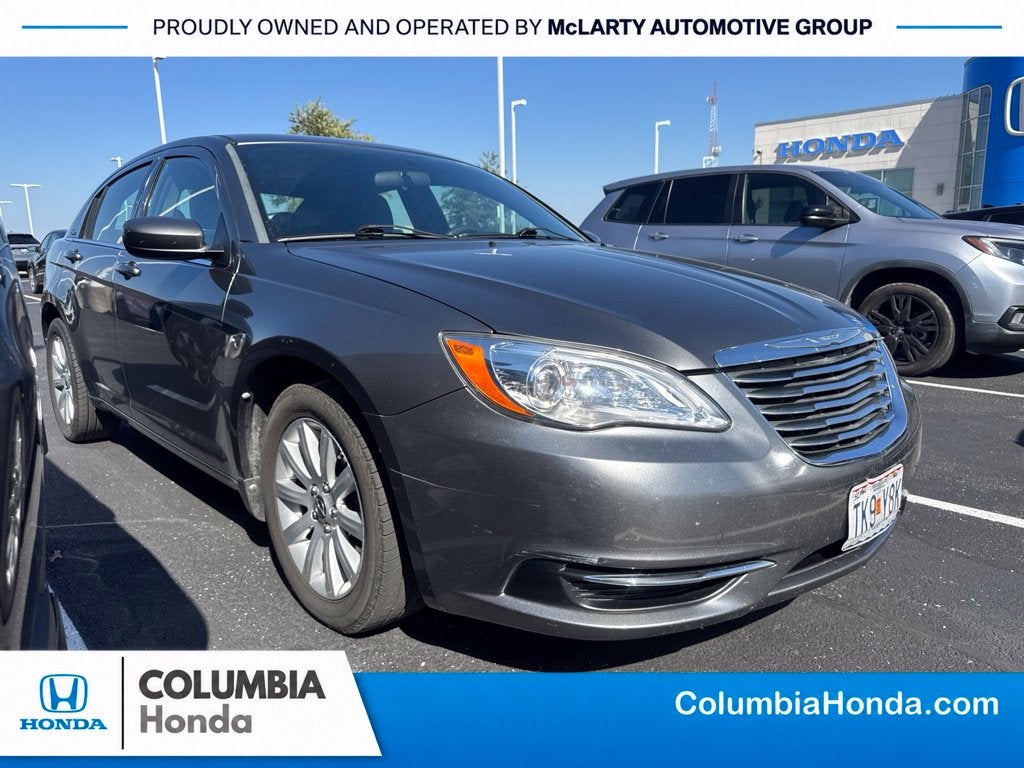2012 Chrysler 200 Touring