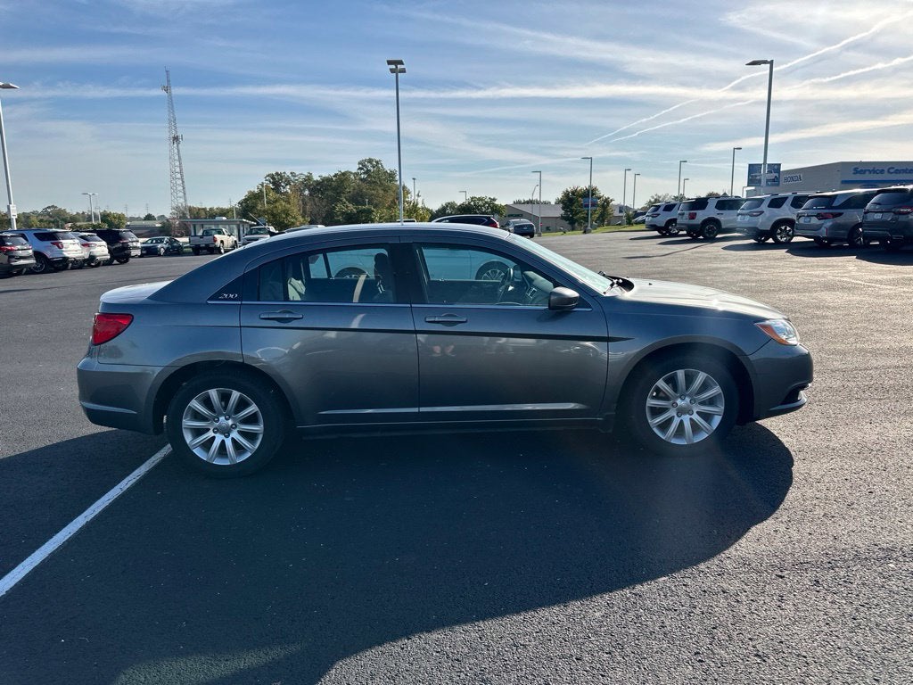 2012 Chrysler 200 Touring