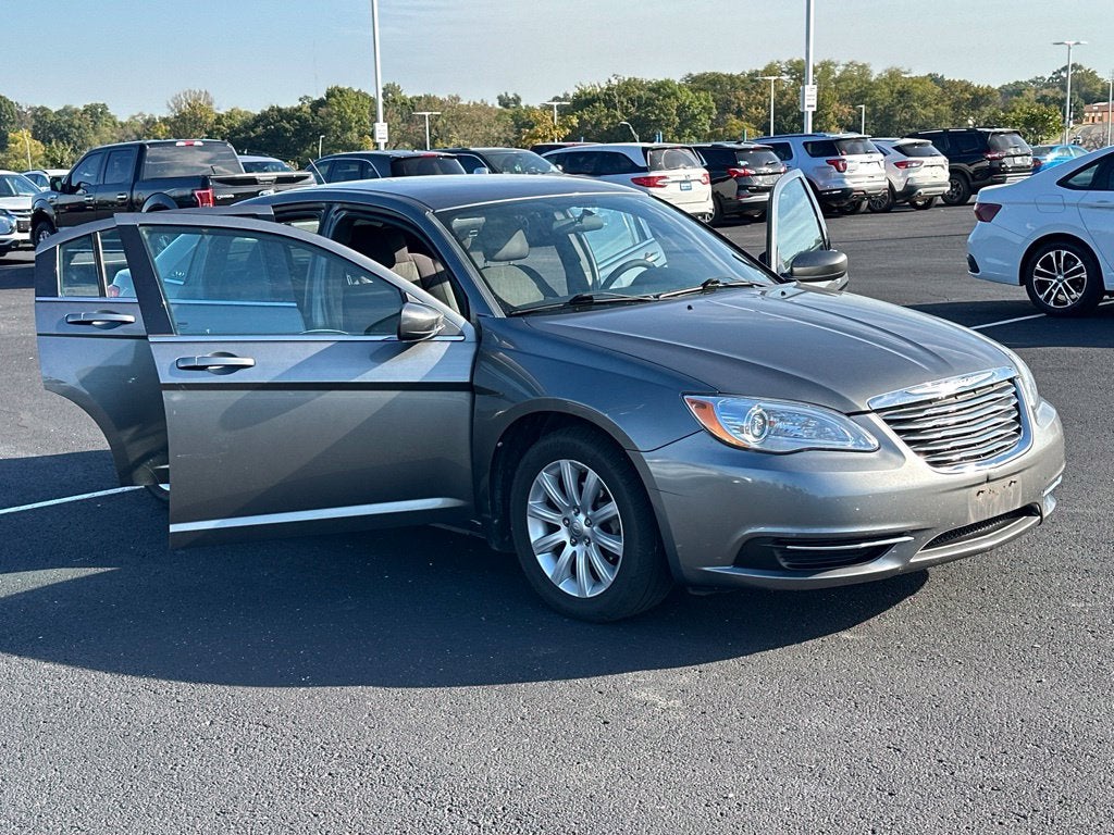 2012 Chrysler 200 Touring