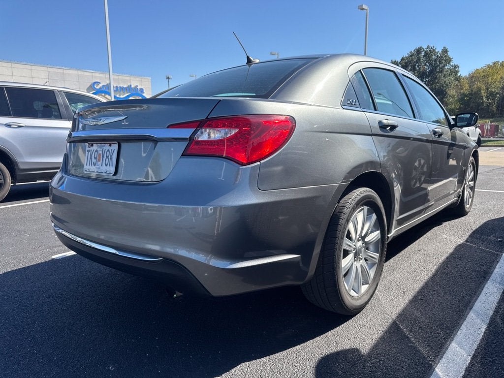 2012 Chrysler 200 Touring