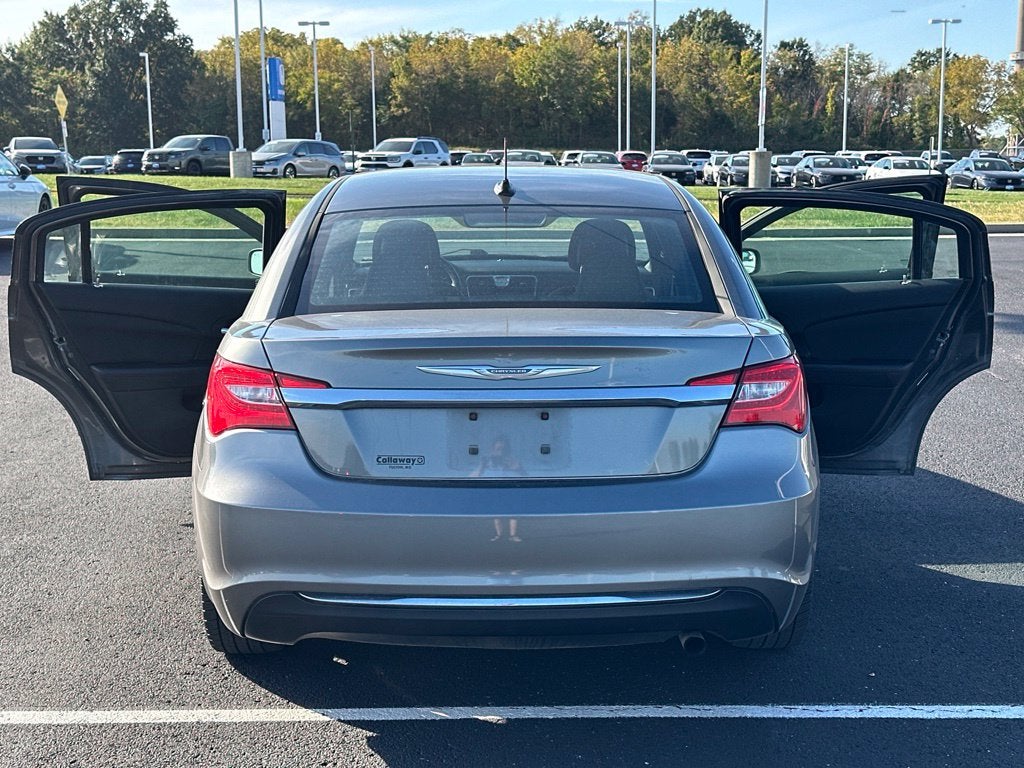 2012 Chrysler 200 Touring