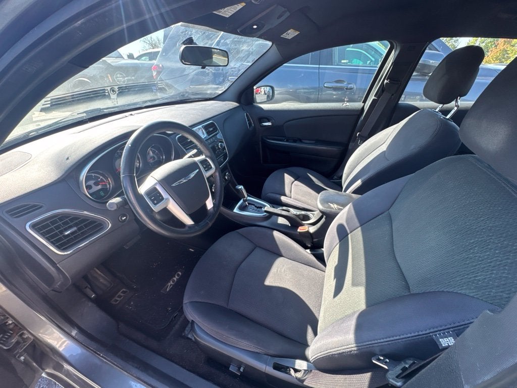 2012 Chrysler 200 Touring