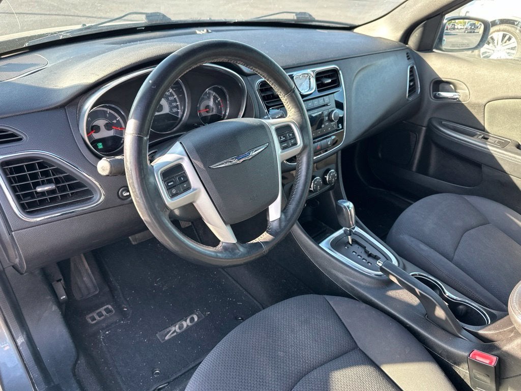 2012 Chrysler 200 Touring