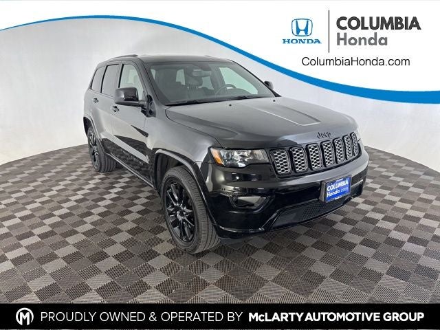 2022 Jeep Grand Cherokee Laredo X 4WD's photo