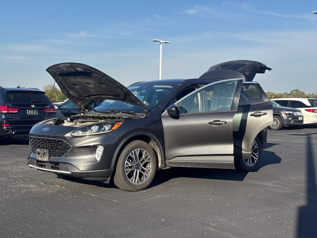 2020 Ford Escape SEL