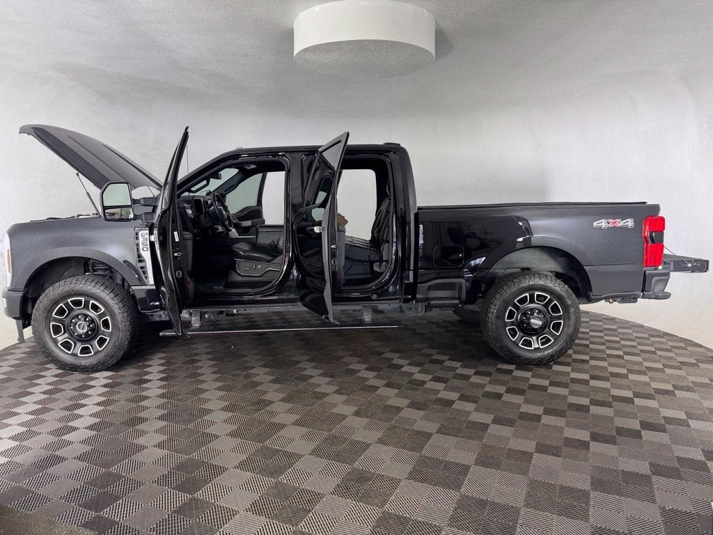 2024 Ford F-350SD Platinum