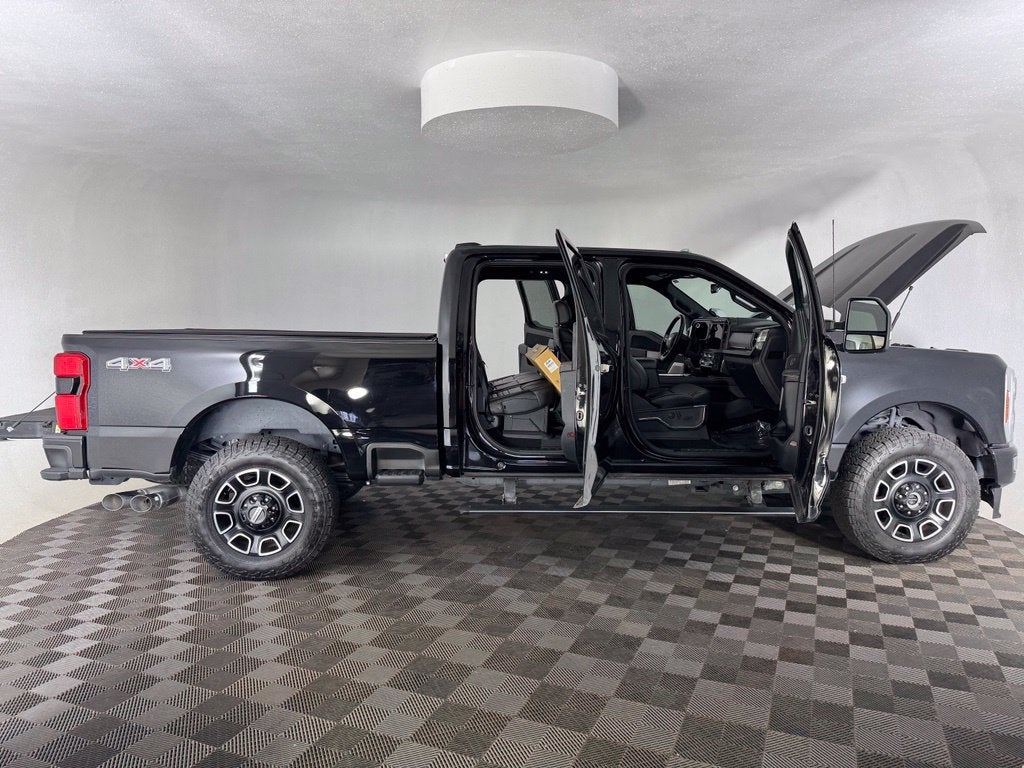 2024 Ford F-350SD Platinum