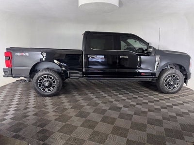 2024 Ford F-350SD Platinum