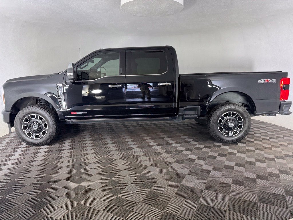 2024 Ford F-350SD Platinum