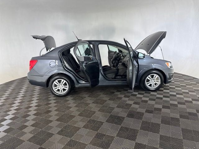 2012 Chevrolet Sonic 2LT