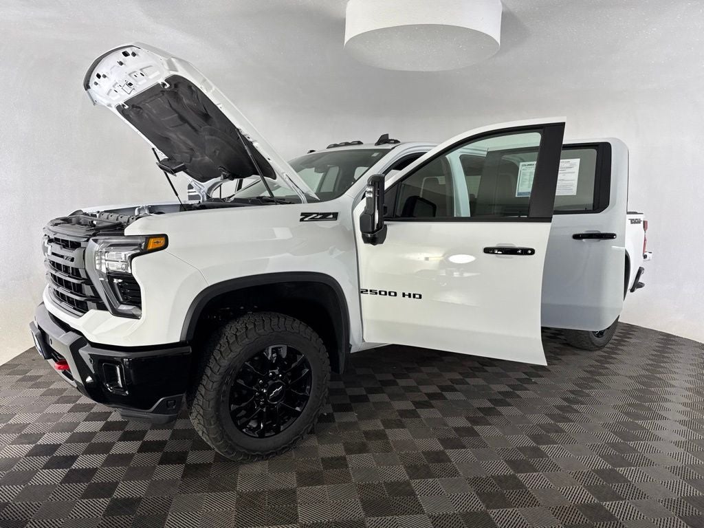2026 Chevrolet Silverado 2500HD LT