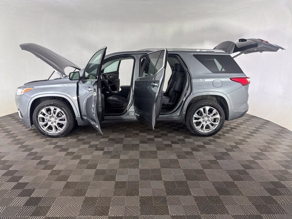 2021 Chevrolet Traverse Premier