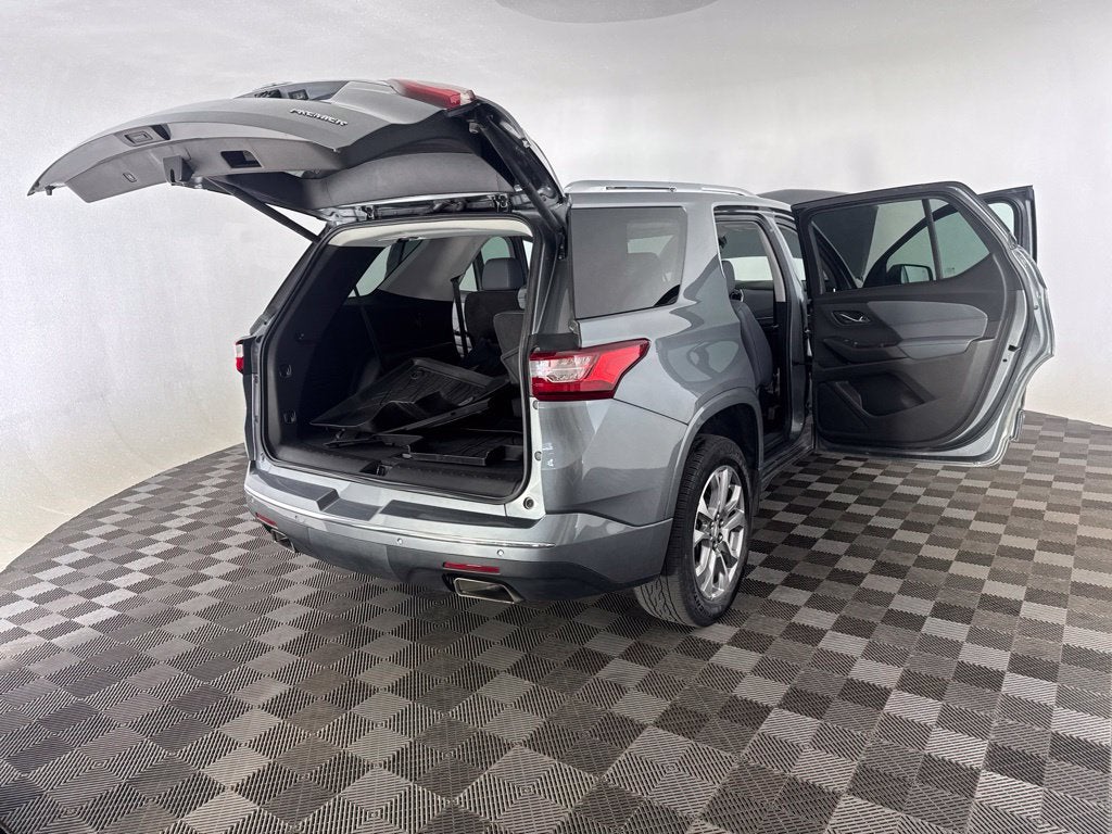 2021 Chevrolet Traverse Premier