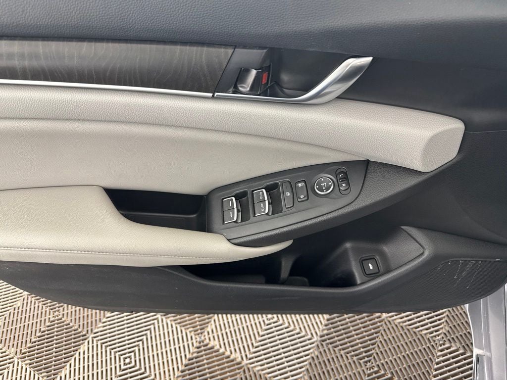 2019 Honda Accord EX