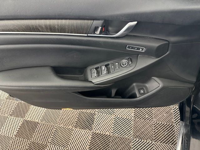 2019 Honda Accord Touring 2.0T