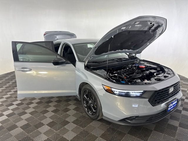 2025 Honda Accord SE - Photo 16