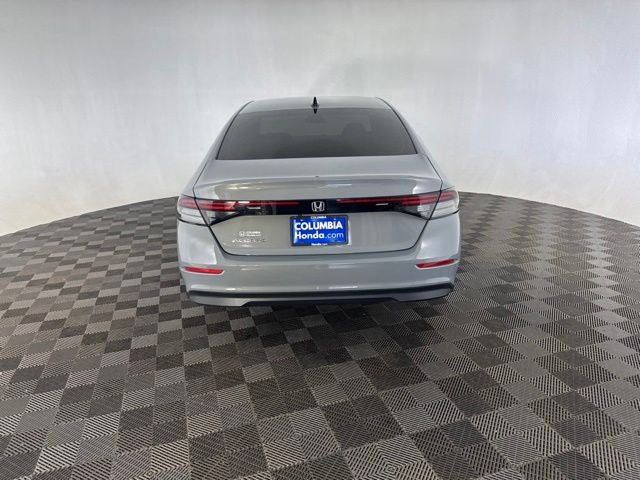 2025 Honda Accord SE - Photo 8