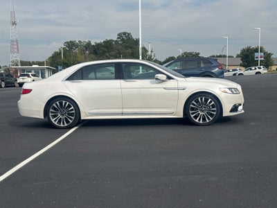 2018 Lincoln Continental Select