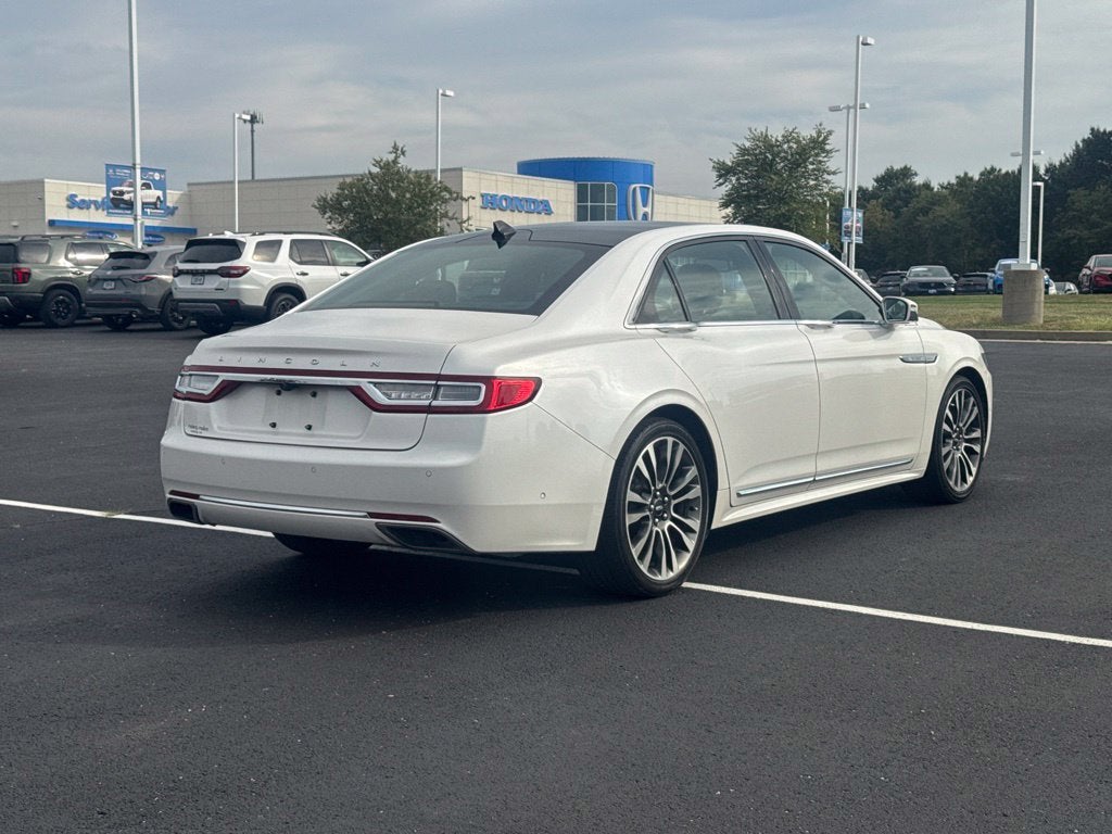 2018 Lincoln Continental Select