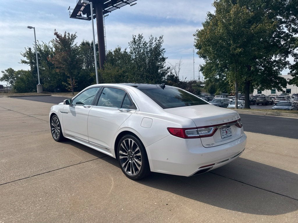 2018 Lincoln Continental Select