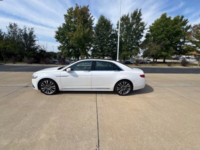 2018 Lincoln Continental Select