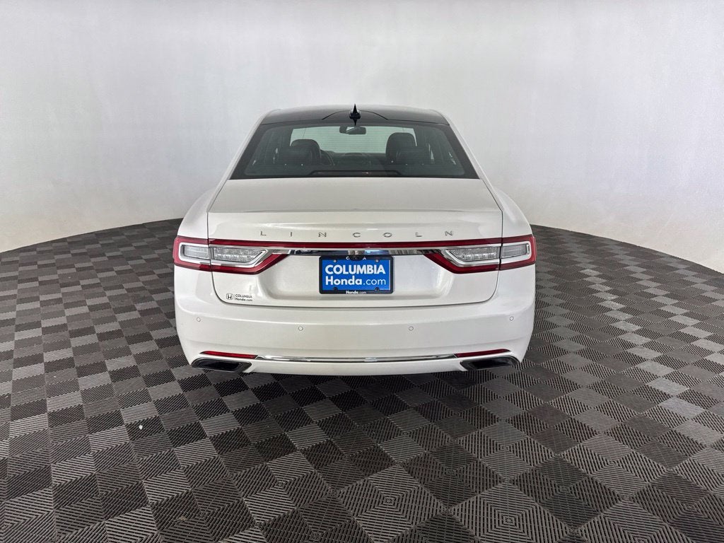 2018 Lincoln Continental Select