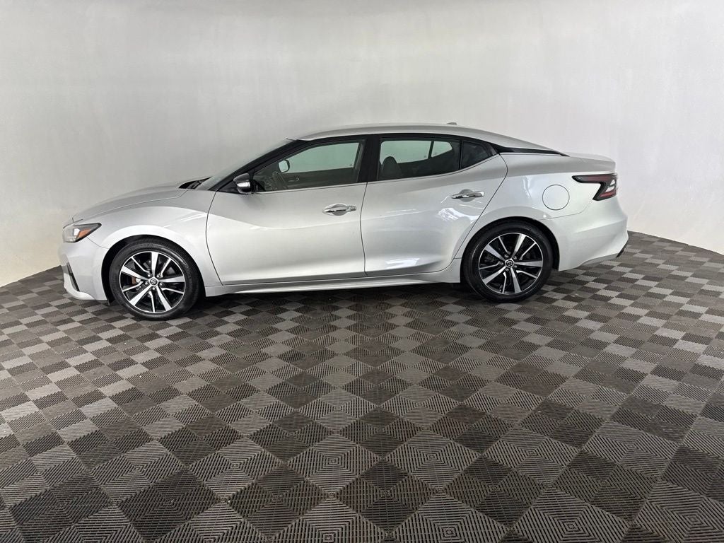 2022 Nissan Maxima SV