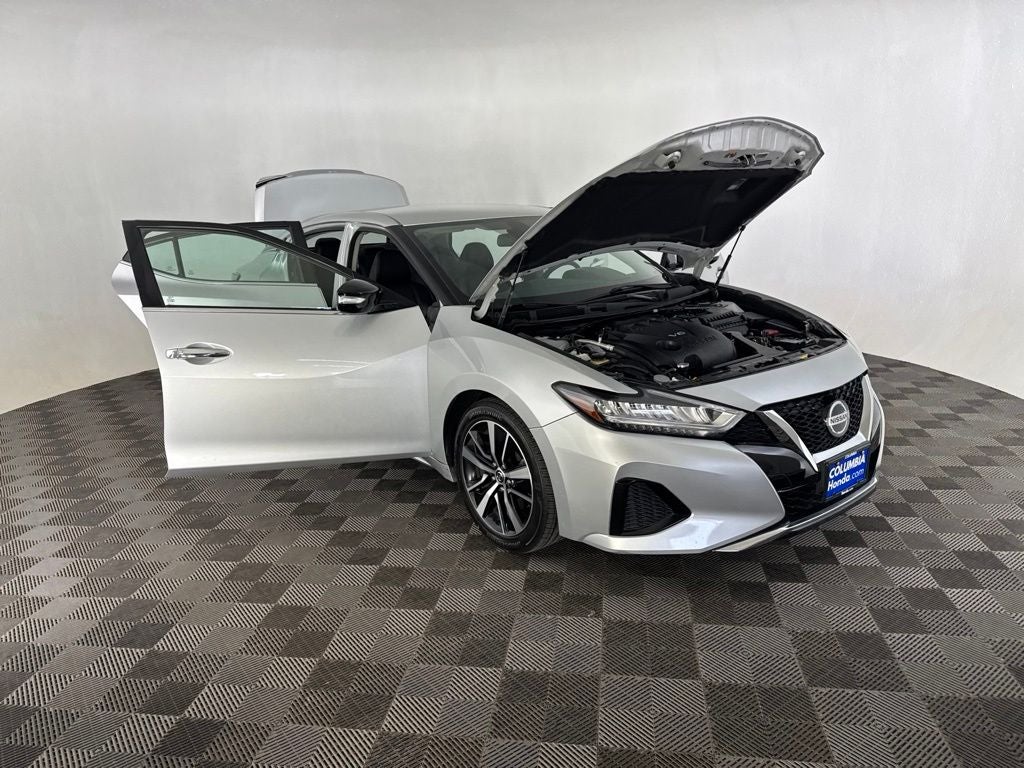 2022 Nissan Maxima SV