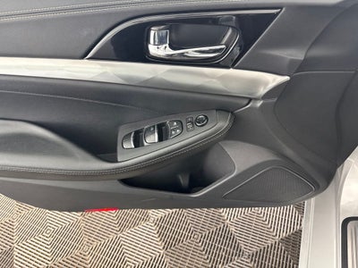2022 Nissan Maxima SV