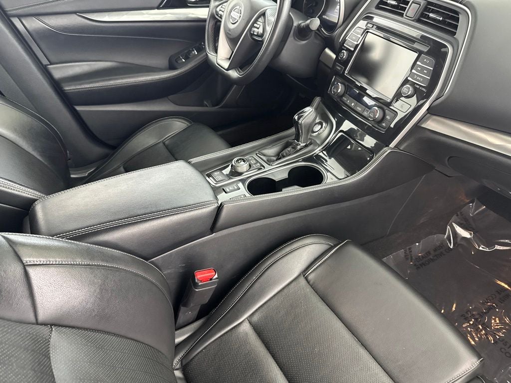 2022 Nissan Maxima SV