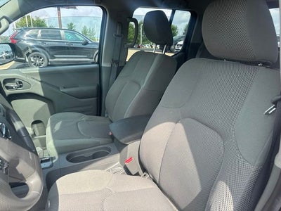 2015 Nissan Frontier SV