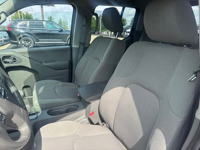 2015 Nissan Frontier SV