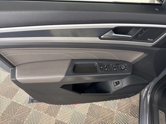 2021 Volkswagen Atlas Cross Sport 3.6L V6 SEL Premium R-Line