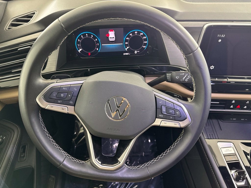 2025 Volkswagen Atlas Cross Sport 2.0T SE w/Technology
