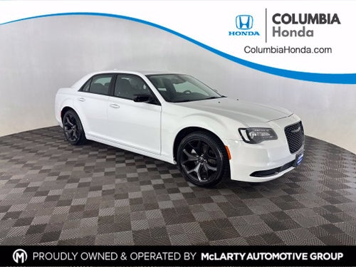 2022 Chrysler 300 Touring