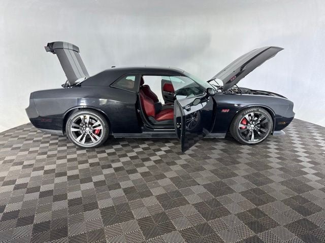 2013 Dodge Challenger SRT8
