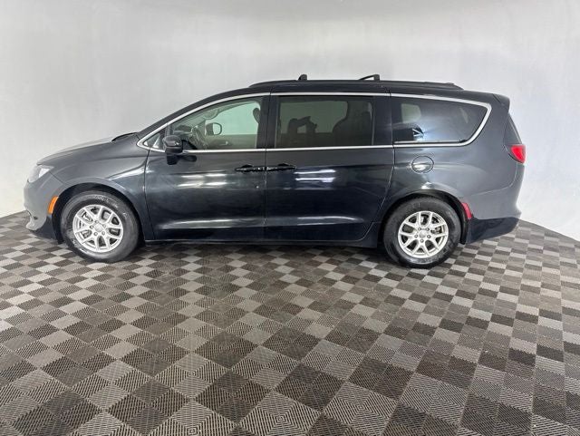 2020 Chrysler Voyager LXI