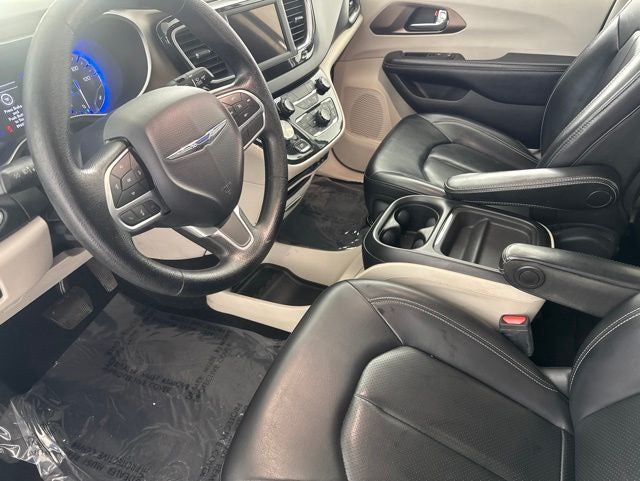 2020 Chrysler Voyager LXI