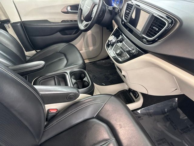 2020 Chrysler Voyager LXI