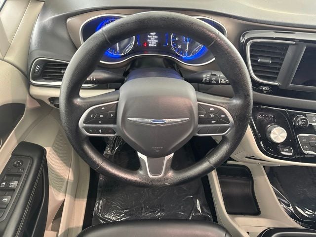 2020 Chrysler Voyager LXI