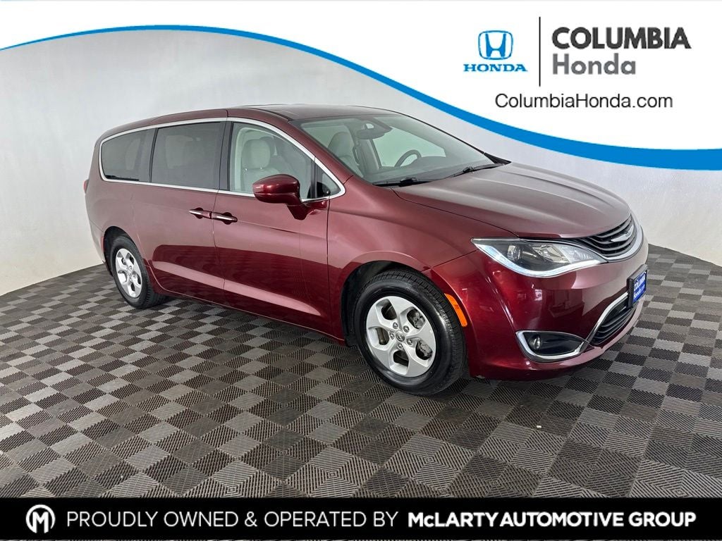2018 Chrysler Pacifica Hybrid Touring Plus