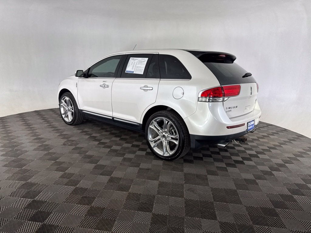 2014 Lincoln MKX Base