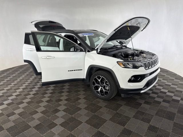 2025 Jeep Compass Limited - Photo 15