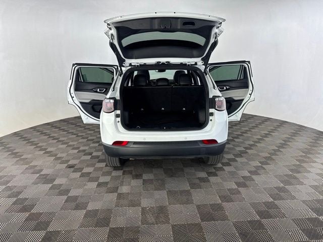 2025 Jeep Compass Limited - Photo 18
