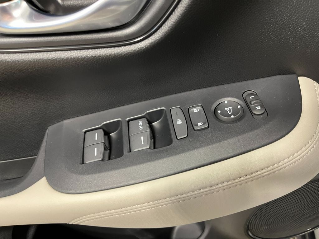 2027 Honda HR-V LX AWD