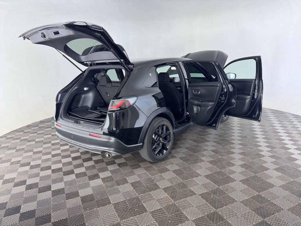 2025 Honda HR-V Sport - Photo 15