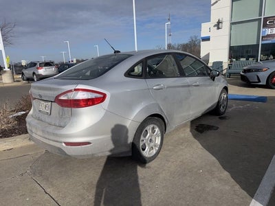 2016 Ford Fiesta SE
